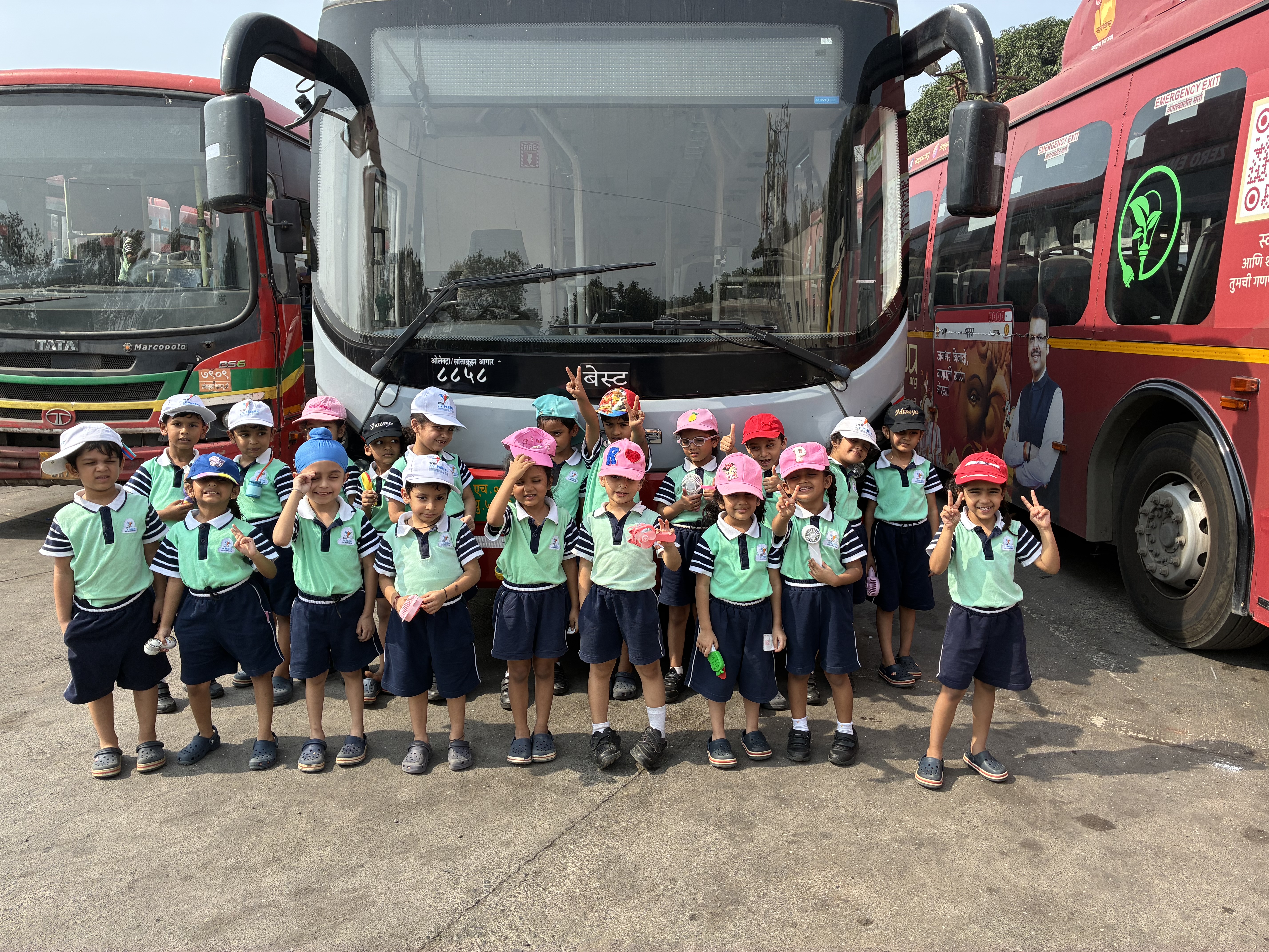Sr. Kg. field trip to Santa Cruz Bus Depot 